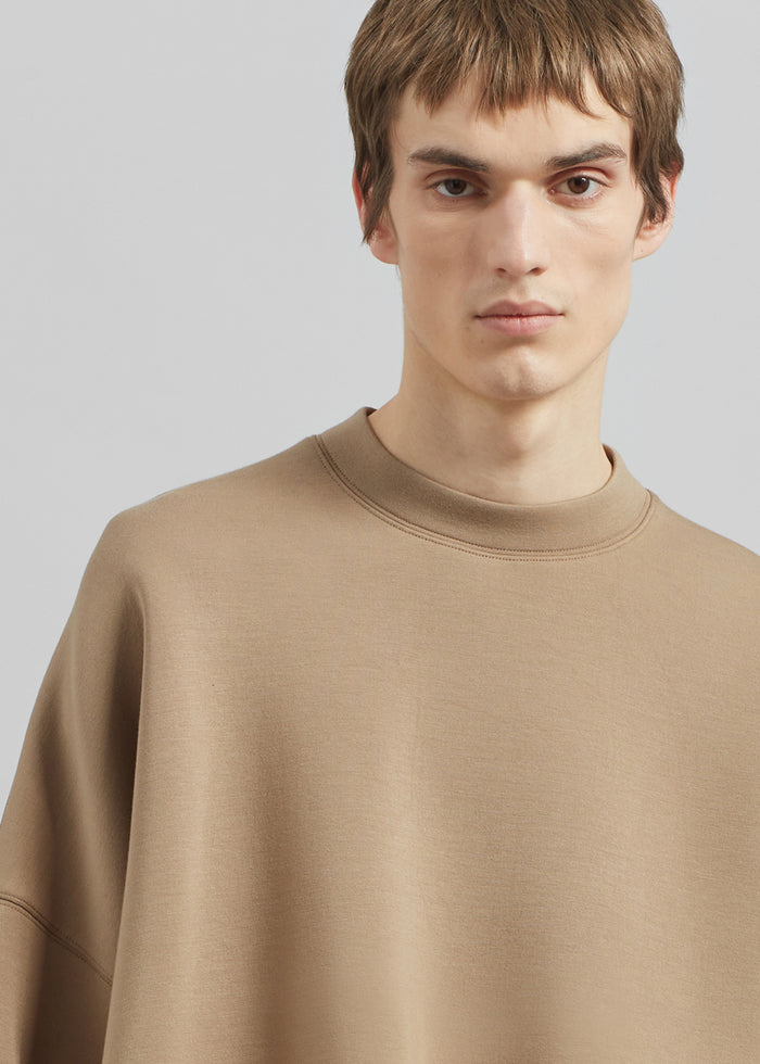Tate Sweatshirt - Camel