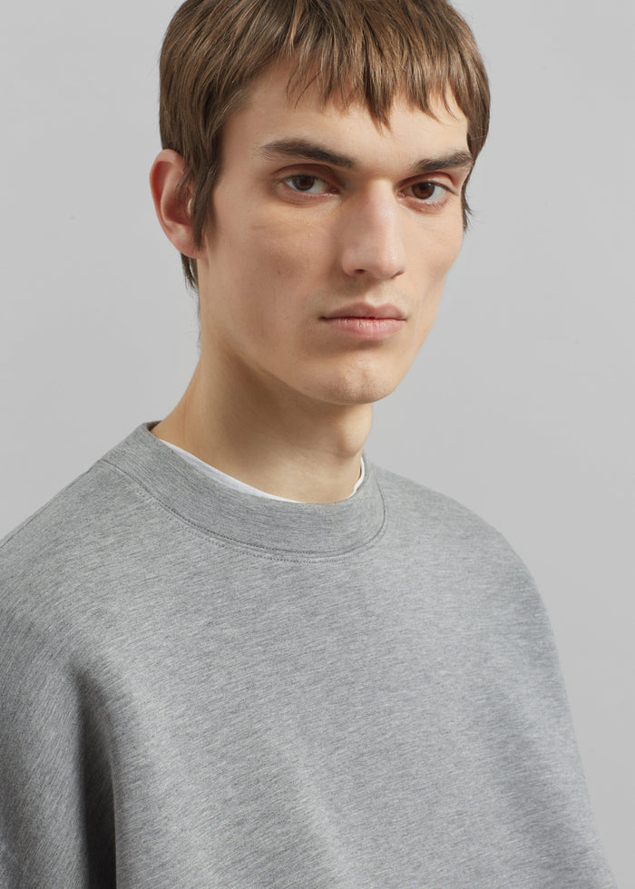 Tate Sweatshirt - Grey