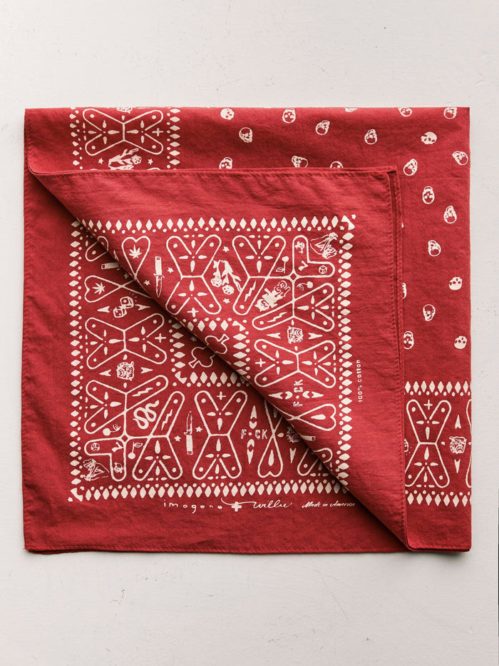 Light Gray the "muerte" bandana in red