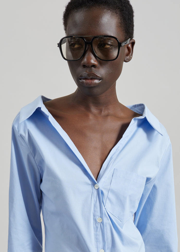 Tiona Fitted Shirt - Light Blue