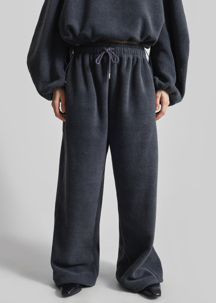 Treveray Fleece Sweatpants - Dark Grey