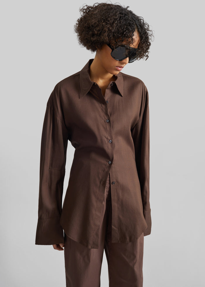 Velia Cut-Out Back Shirt - Brown