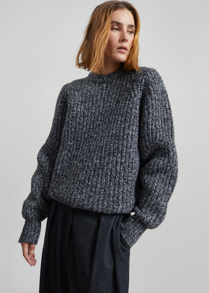 Vezia Chunky Knit Sweater - Dark Grey Melange