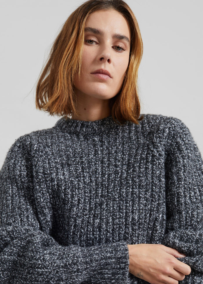 Vezia Chunky Knit Sweater - Dark Grey Melange