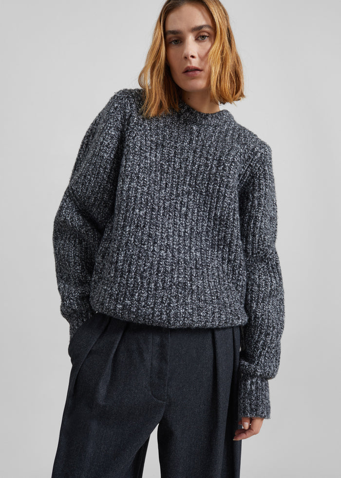Vezia Chunky Knit Sweater - Dark Grey Melange