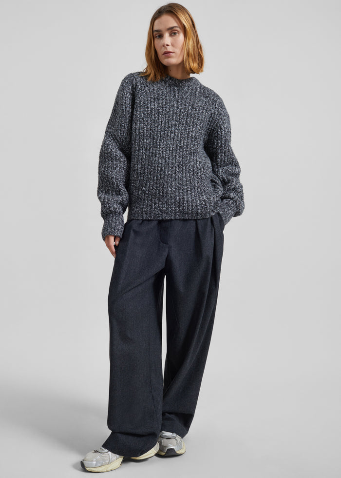 Vezia Chunky Knit Sweater - Dark Grey Melange