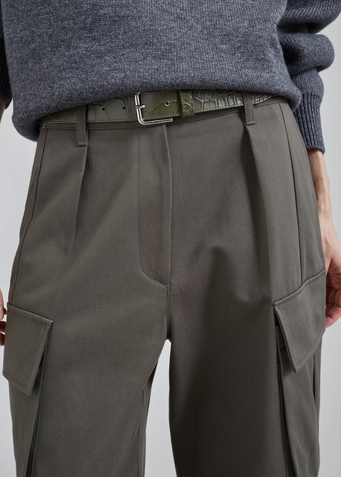 Villeron Cropped Cargo Pants - Dark Olive