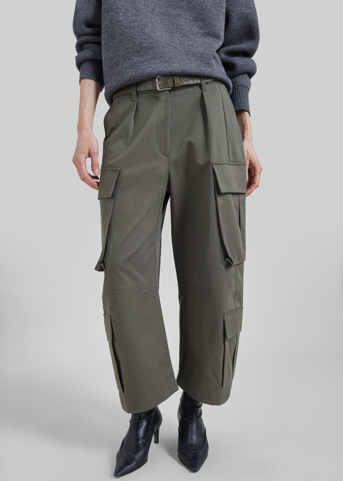 Villeron Cropped Cargo Pants - Dark Olive