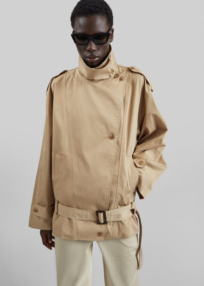 Virar Short Trench - Beige