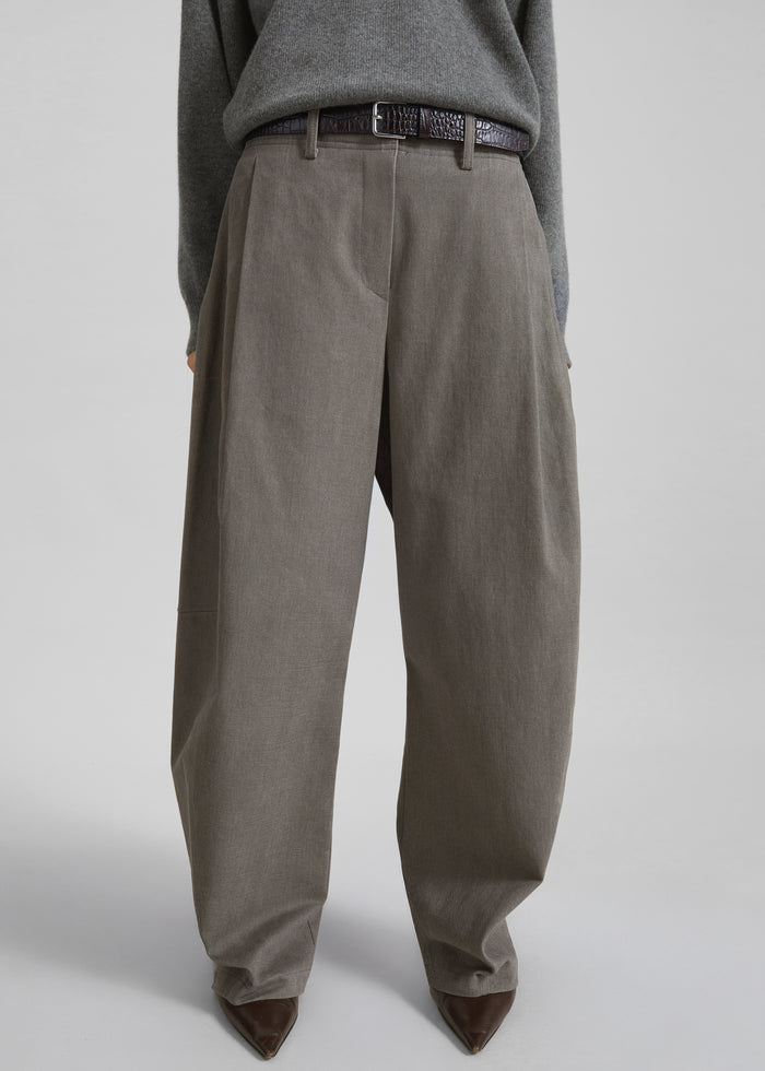 Vora Barrel Leg Pants - Grey