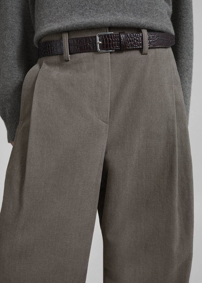 Vora Barrel Leg Pants - Grey