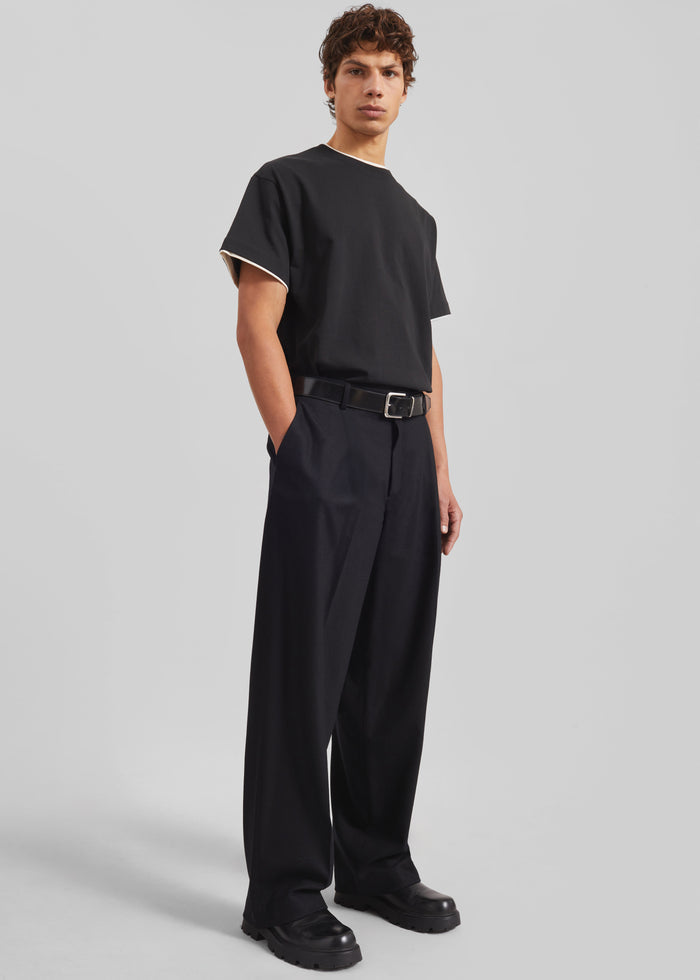 Warem Layer Effect Tee - Black