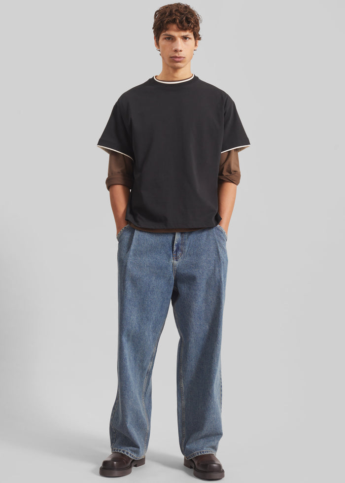 Warem Layer Effect Tee - Black