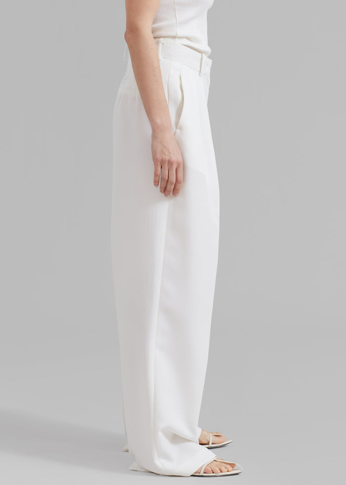 Zia Pintuck Trousers - White