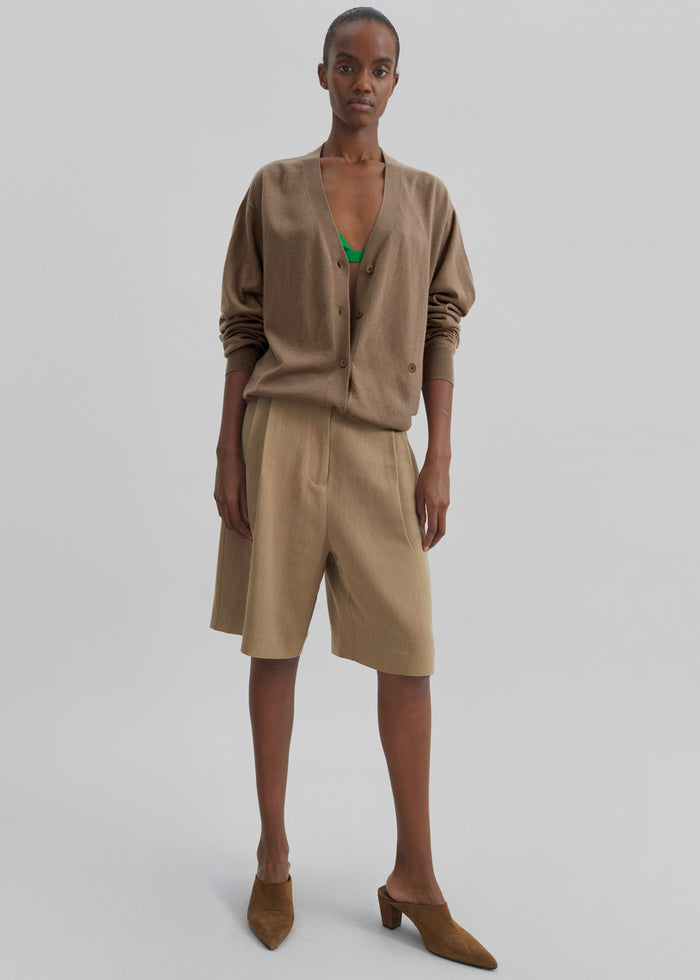 Zina V-Neck Cardigan - Mocha